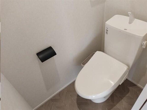 シャルム旭ケ丘イーストの物件内観写真